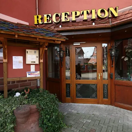 Chez Felix 3*